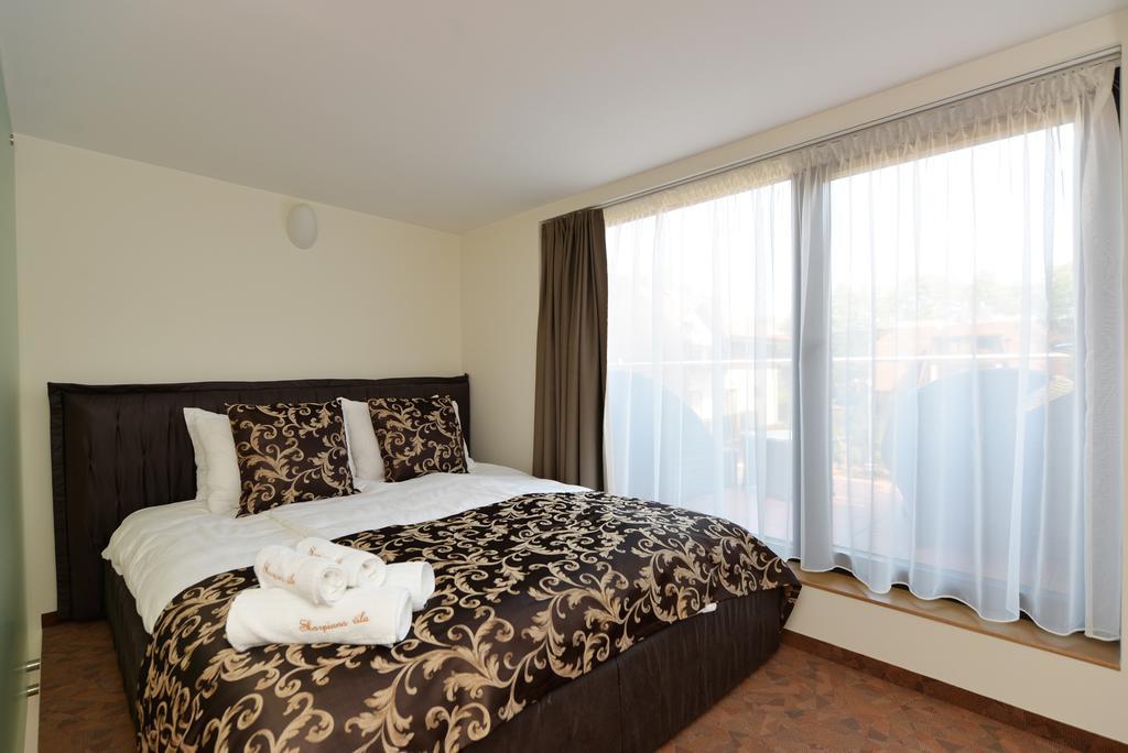 Skorpiono Vila Palanga Exteriör bild
